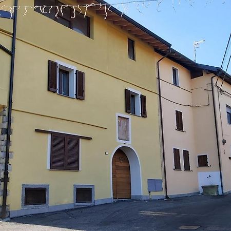 Apartmán Maison Del Gufo Pogno Exteriér fotografie